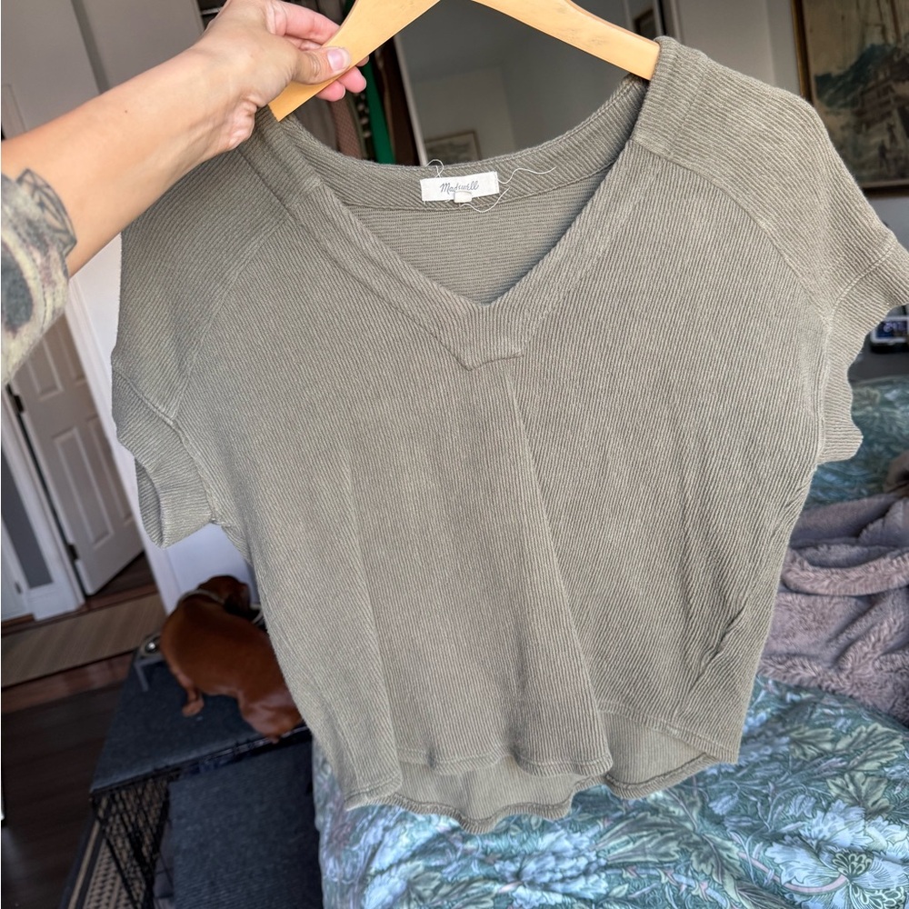 Madewell Olive Short Sleeve V-Neck Top
